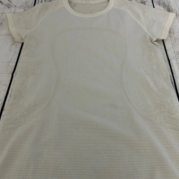 Lululemon Swiftly Tech Short Sleeve Cream White Athletic Shirt Size 12 - Picture 3 of 11